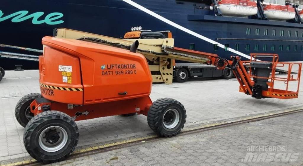 JLG 520 AJ Gelenkteleskoparbeitsbühnen