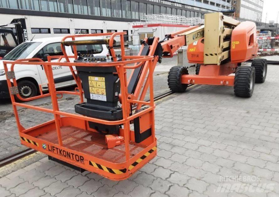 JLG 520 AJ Gelenkteleskoparbeitsbühnen
