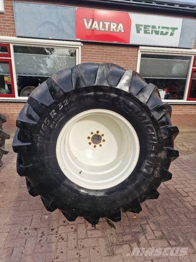 Michelin Mega X Bib Reifen