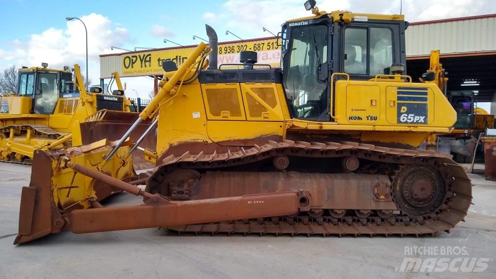 Komatsu D65PX-18 Bulldozer