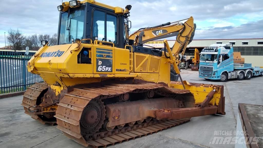 Komatsu D65PX-18 Bulldozer