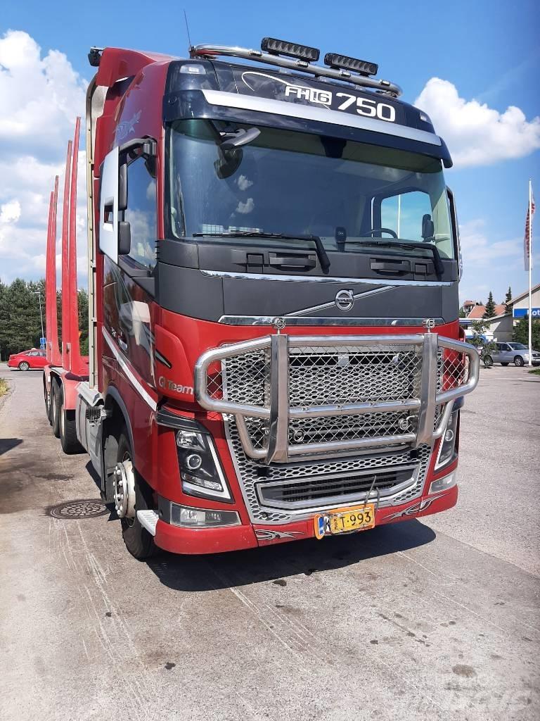 Volvo FH 16 Holztransporter