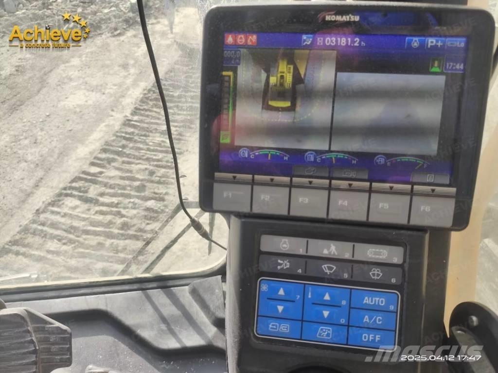 Komatsu PC 1250-11 Raupenbagger