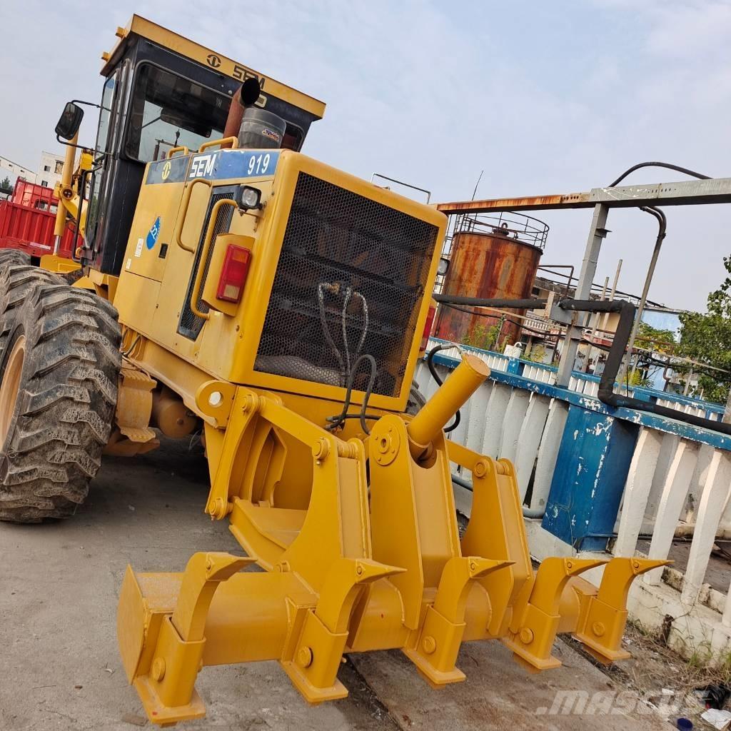 SEM 919 Grader