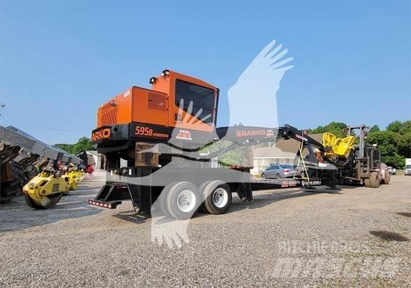 Barko 595B Gelenkausleger Lader