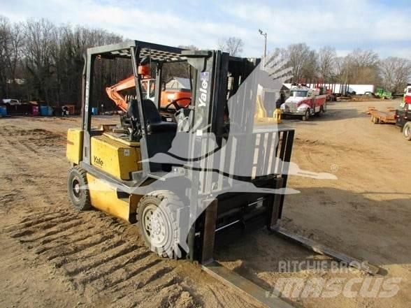 Yale GDP080LG Diesel heftrucks