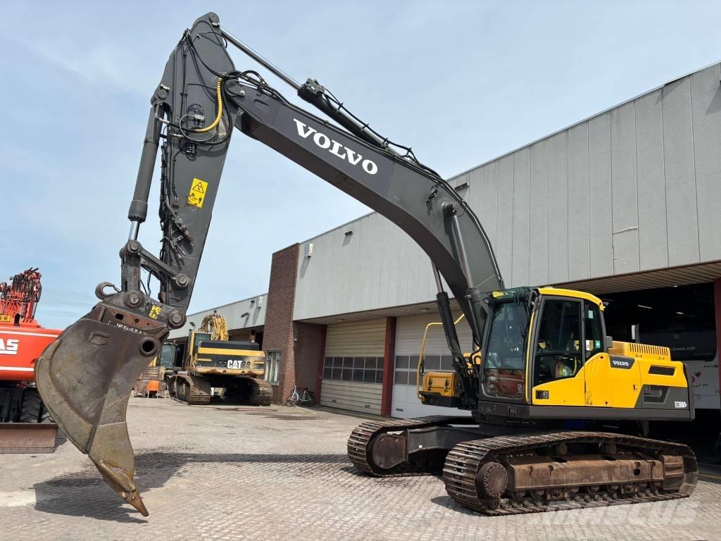 Volvo EC 300 D L Raupenbagger