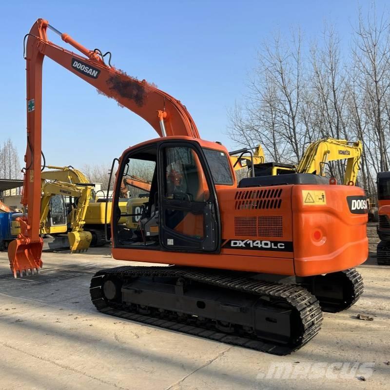 Doosan DX 140 Midibagger  7t - 12t