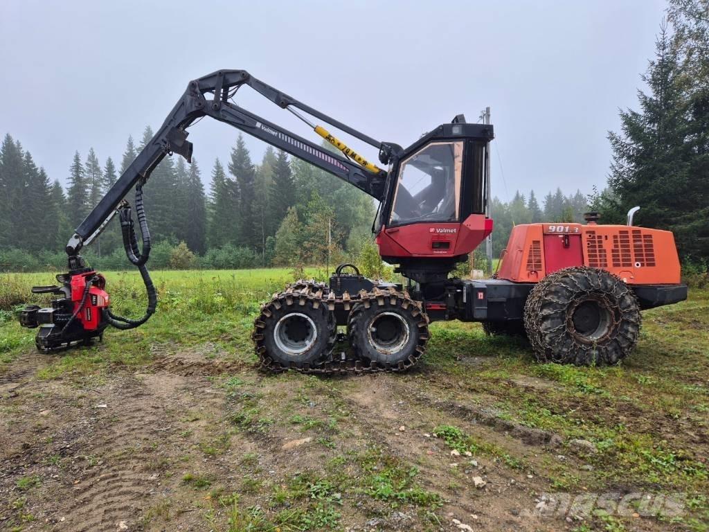 Valmet 901.3 Harvester