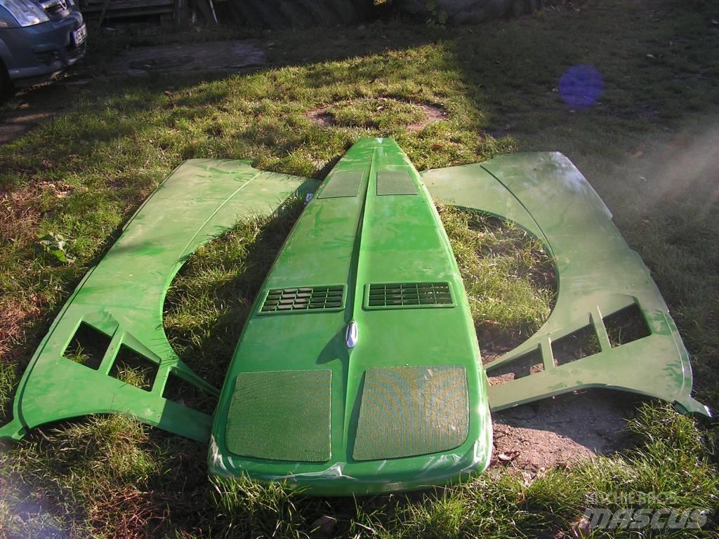John Deere 8230 Chassis