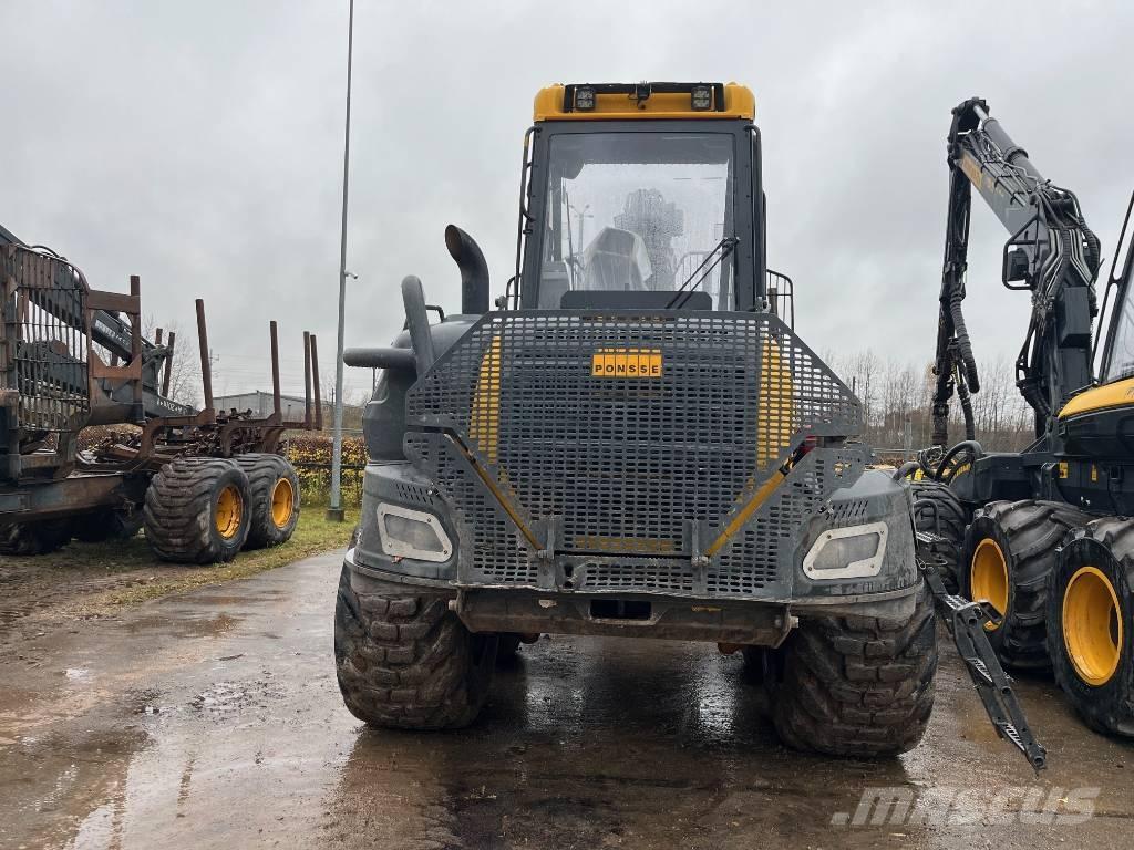 Ponsse Buffalo 8W Forwarder