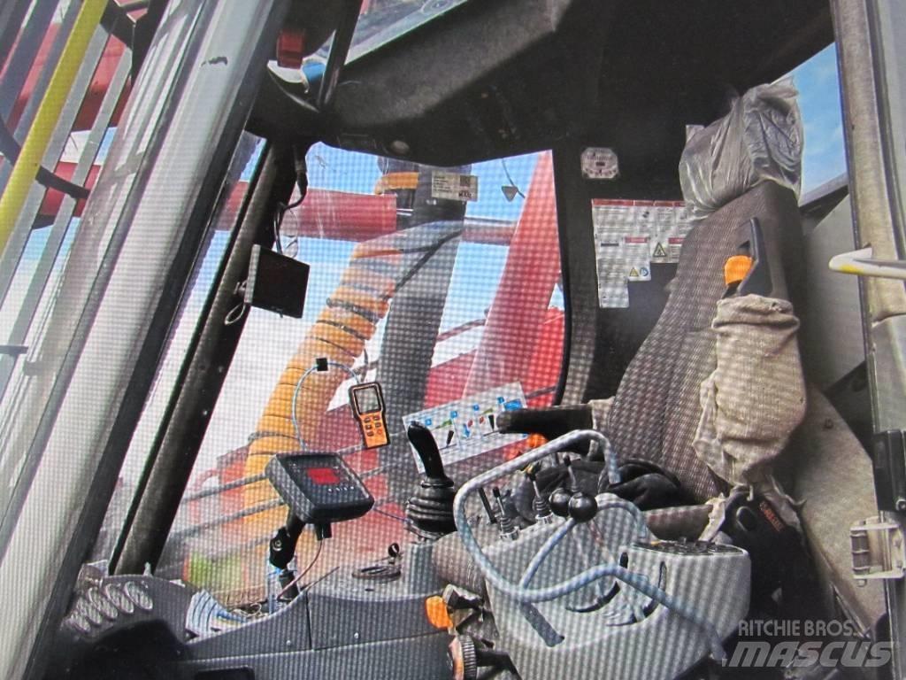 Sandvik DX 800 Oberflächenbohrgeräte