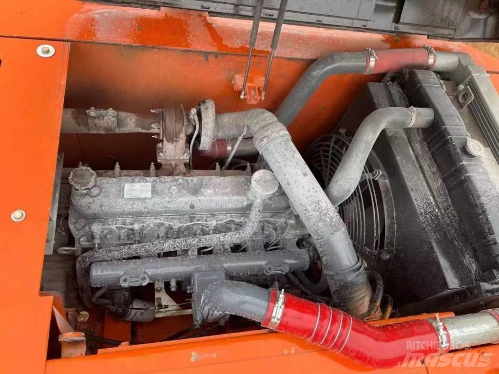 Doosan 225-7 Raupenbagger