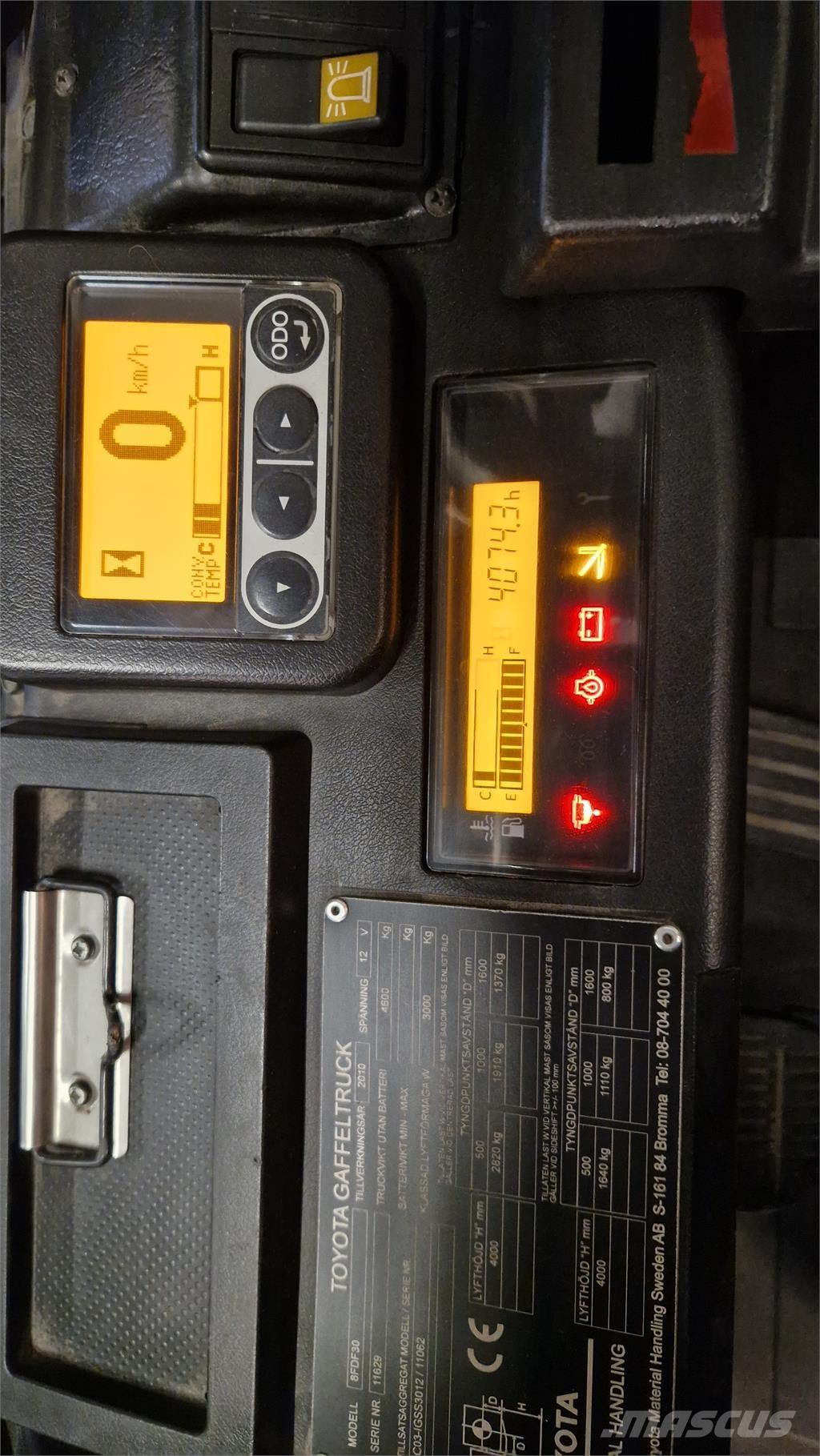 Toyota 8FDF30 Diesel heftrucks