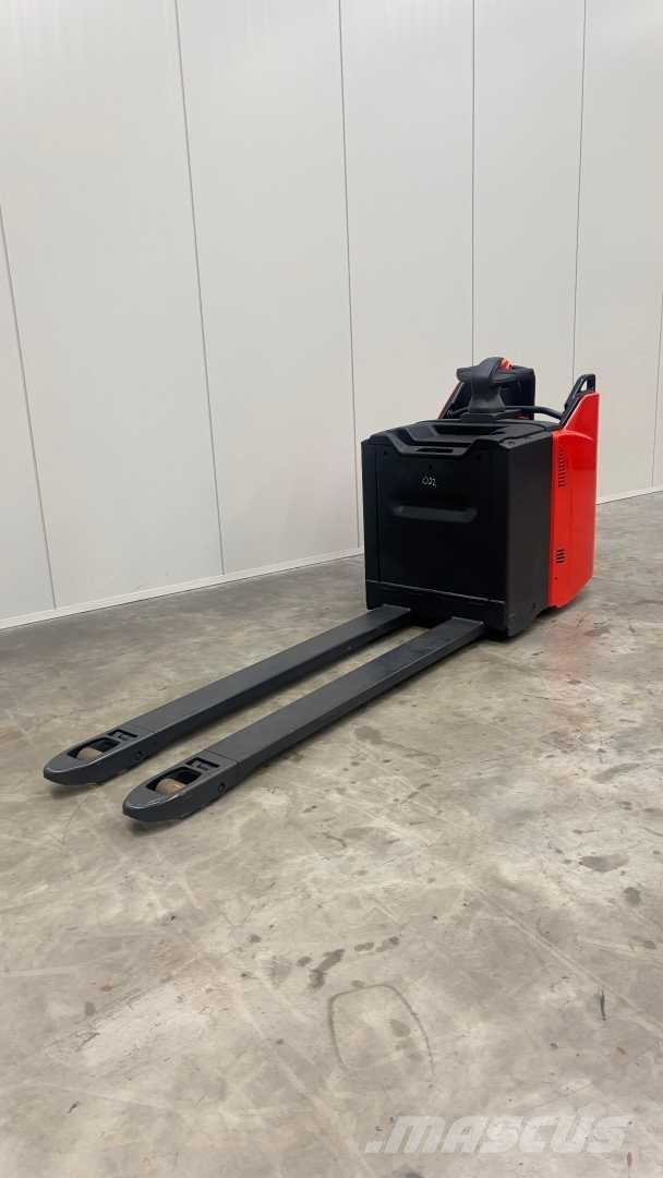 Linde T25SP Zelfrijdende stapelaars