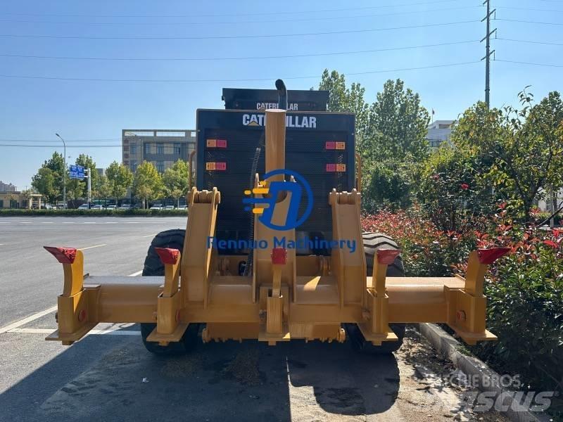 CAT 140H Grader