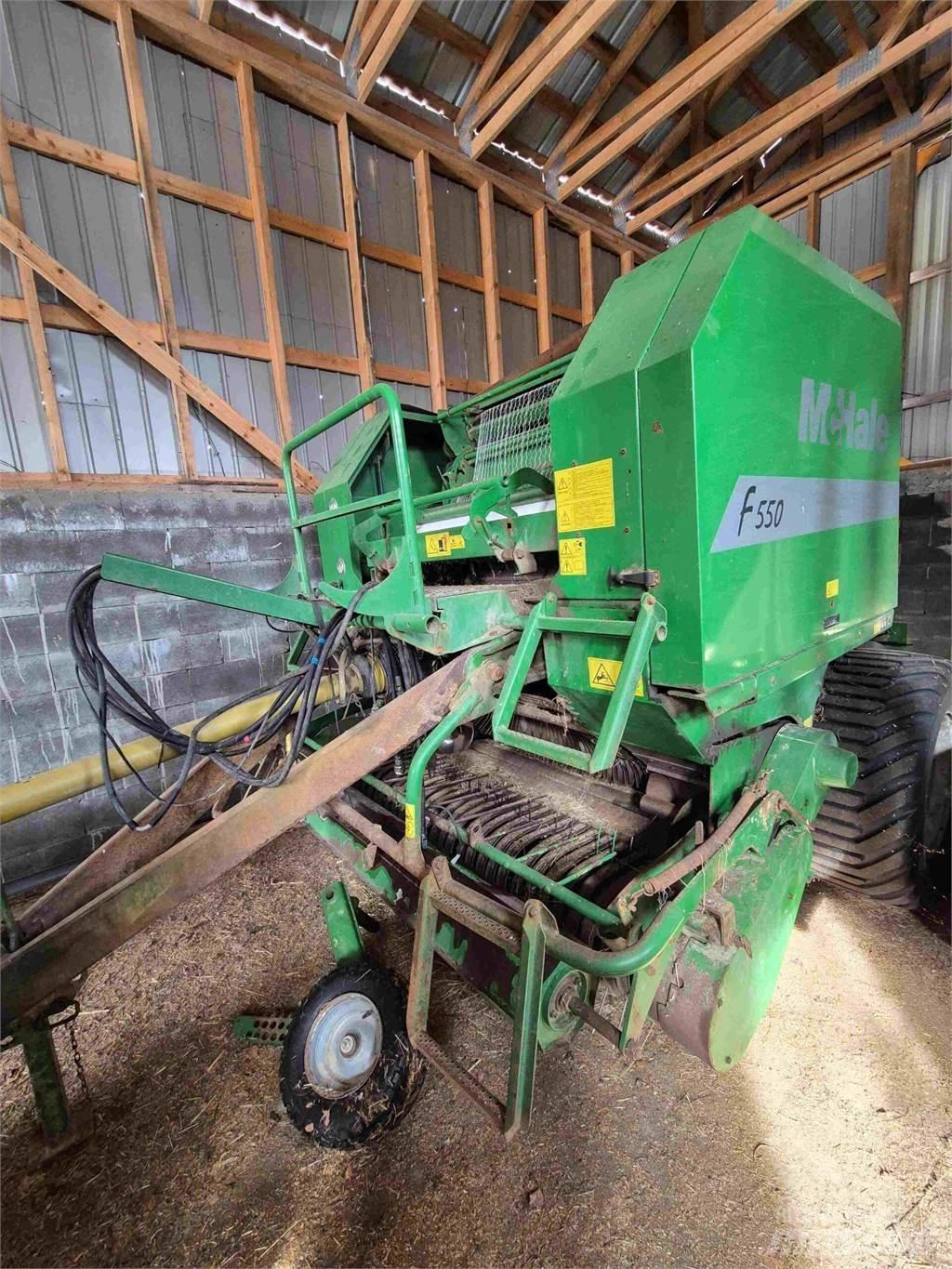 McHale F550 Rundballenpressen