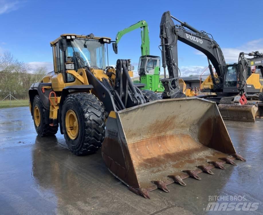 Volvo L120H Radlader