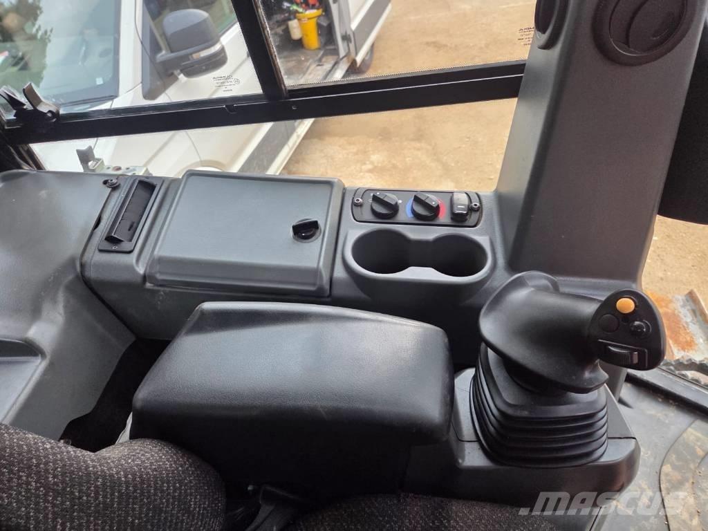 CAT D 5 K 2 LGP Bulldozer