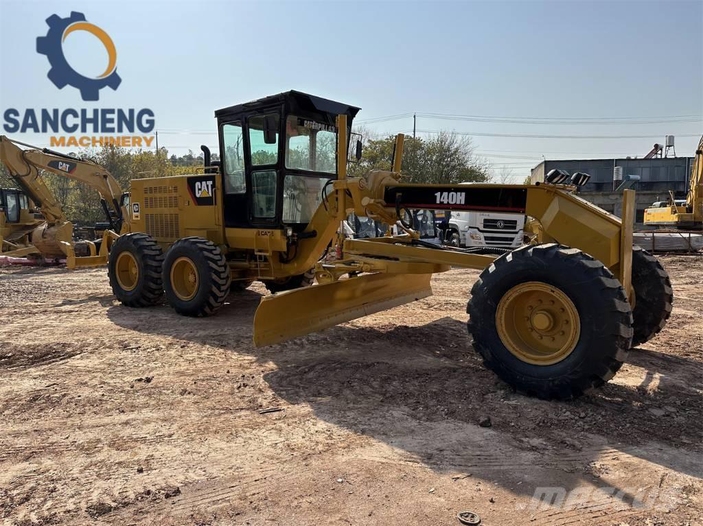 CAT 140H Grader