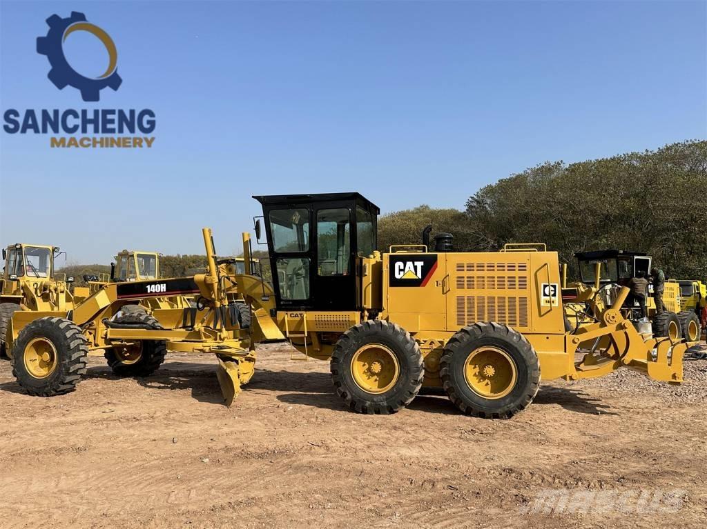 CAT 140H Grader