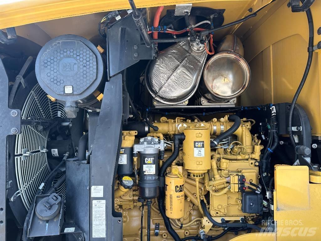 CAT 938M Radlader