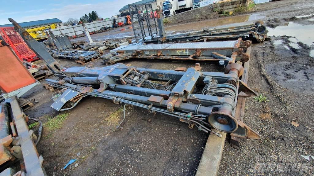  Hooklift DAMAGED Abrollkipper