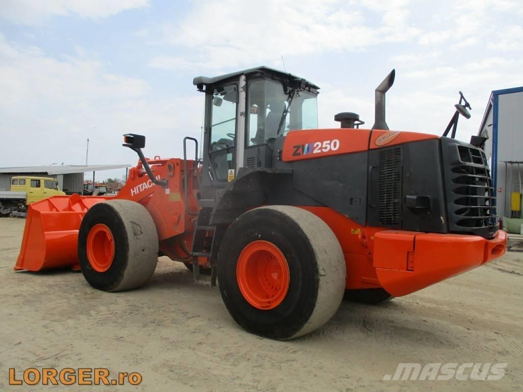 Hitachi ZW 250 Radlader