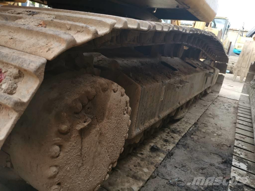Komatsu PC 220 LC-7 Raupenbagger