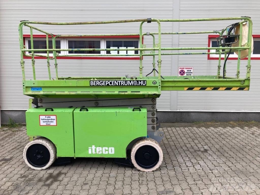 Iteco IT 12151 Scheren-Arbeitsbühnen