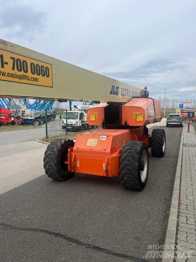 JLG 1500 SJP Teleskopbühnen