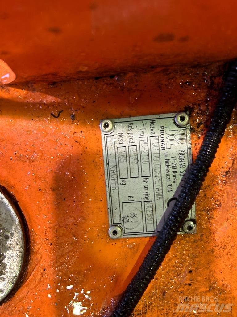 Pronar PU 2100 Schneeschilde und -pflüge