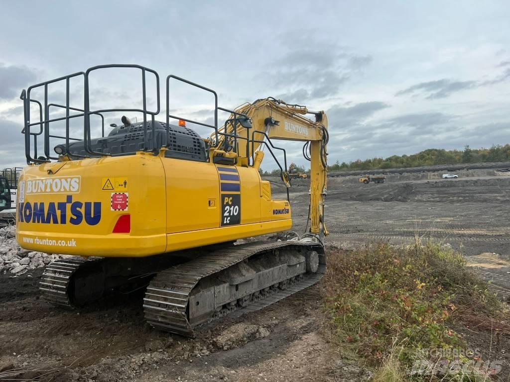 Komatsu PC210LC-11 Raupenbagger