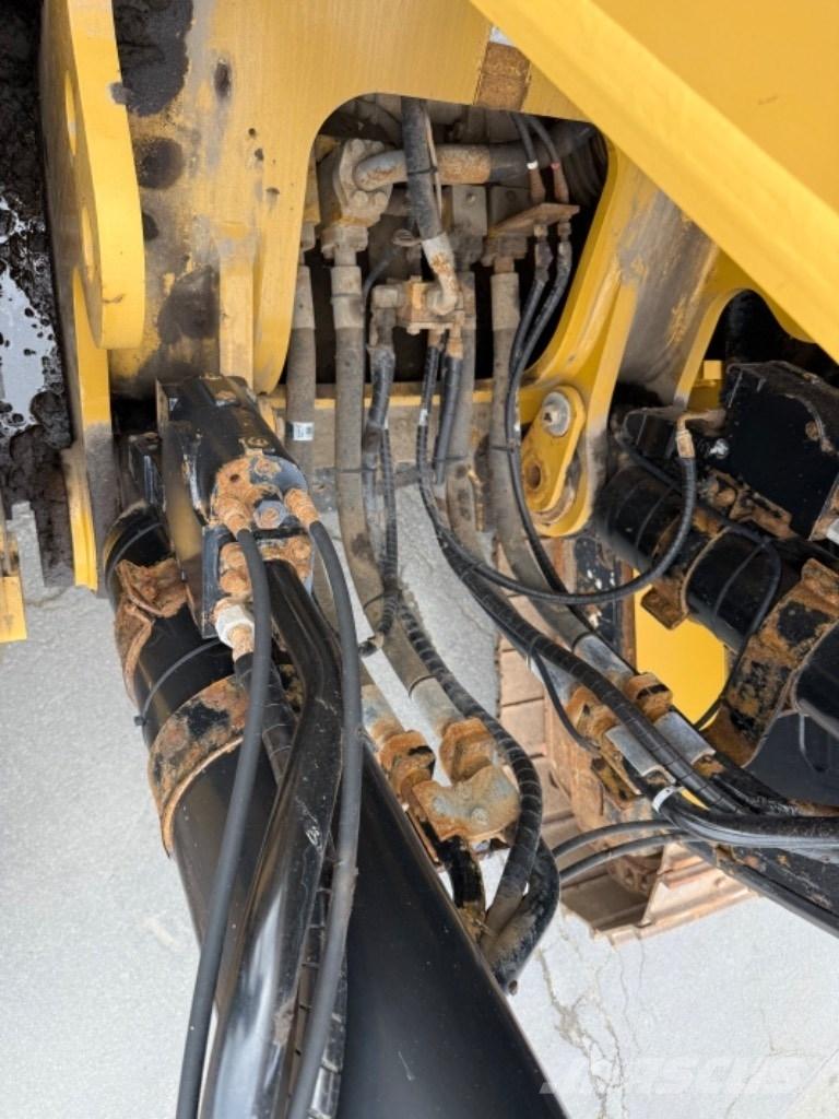 CAT 374 F L Raupenbagger