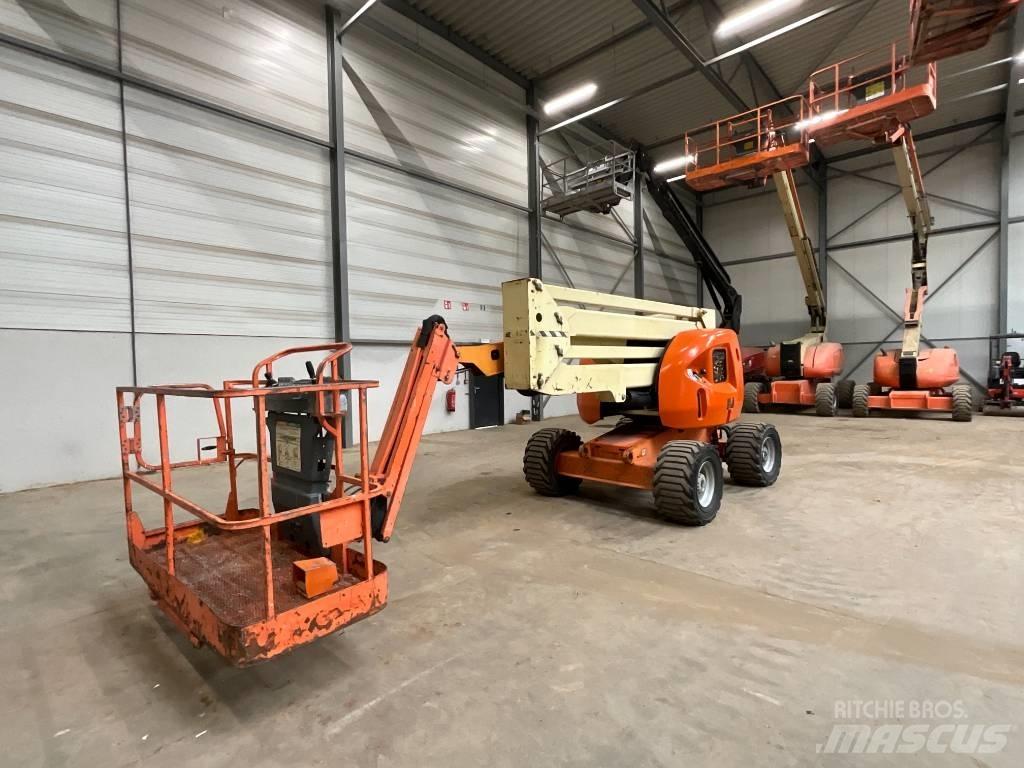 JLG 450 AJ Gelenkteleskoparbeitsbühnen