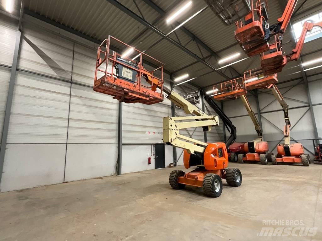 JLG 450 AJ Gelenkteleskoparbeitsbühnen