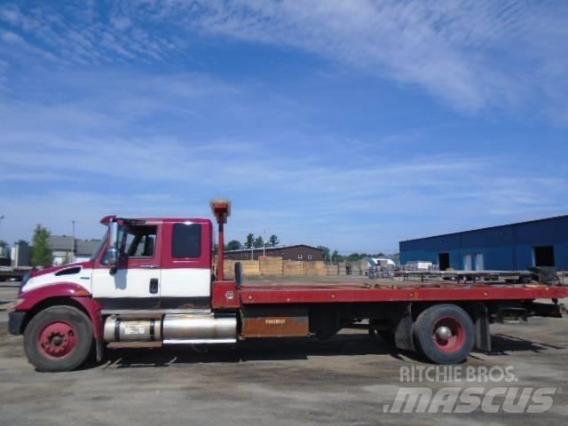 International 4300 Bergungsfahrzeuge