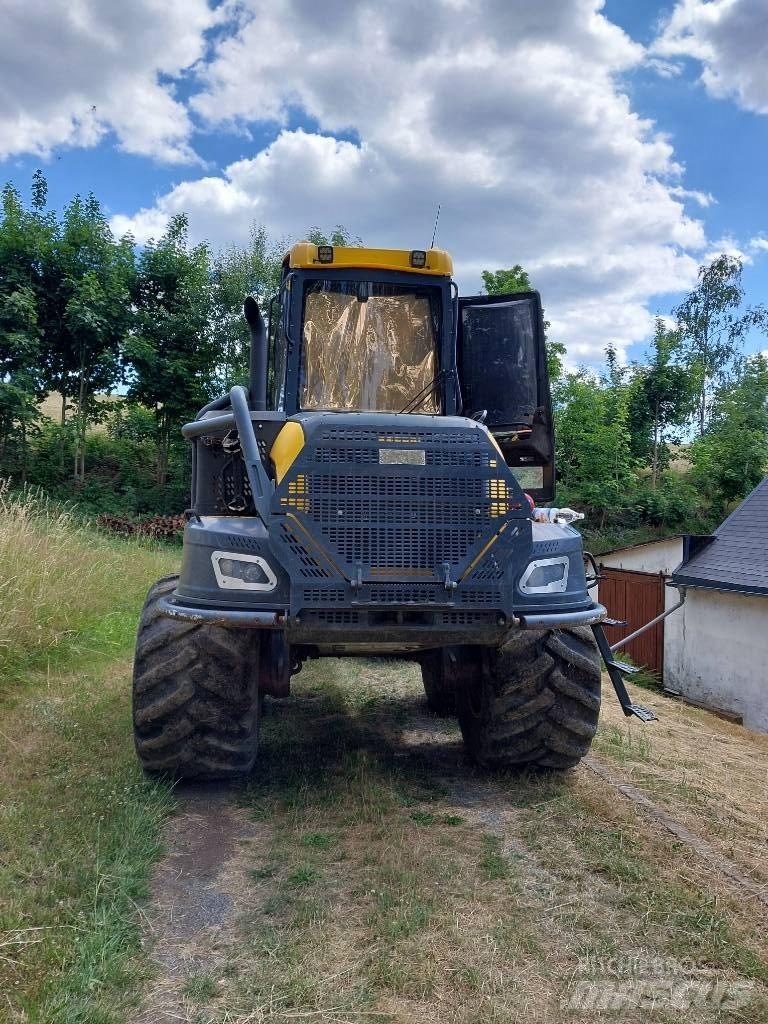 Ponsse Bear 8W Harvester