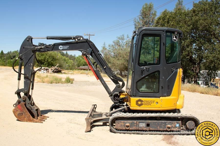 DEERE 35G Minibagger < 7t