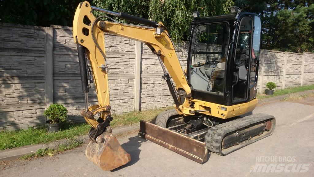 CAT 302.7 D Midibagger  7t - 12t