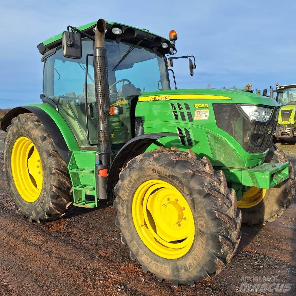 John Deere 6125R Traktoren