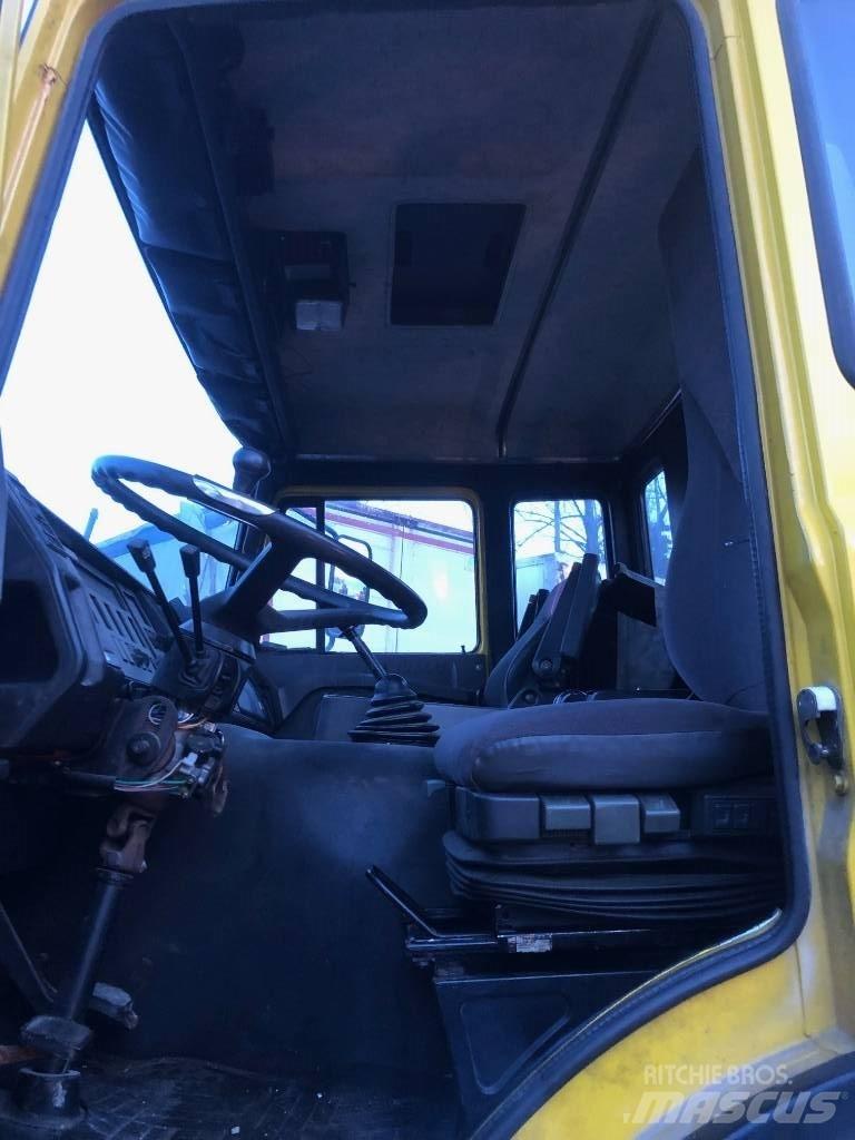 Iveco 330-26 Andere Fahrzeuge