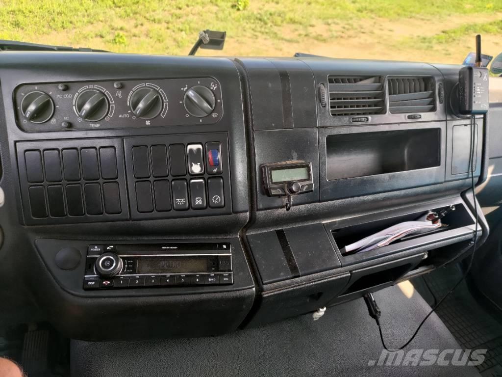 MAN TGL 12.240 Kranwagen