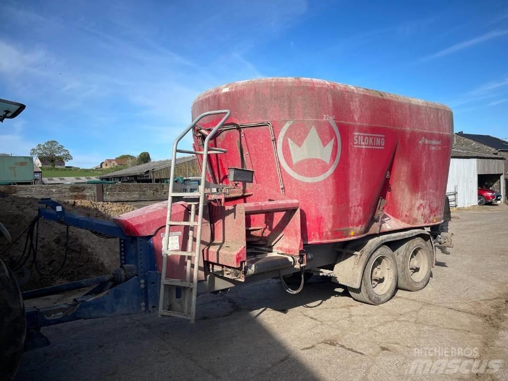 Kverneland DUO 2218 Futtermischwagen