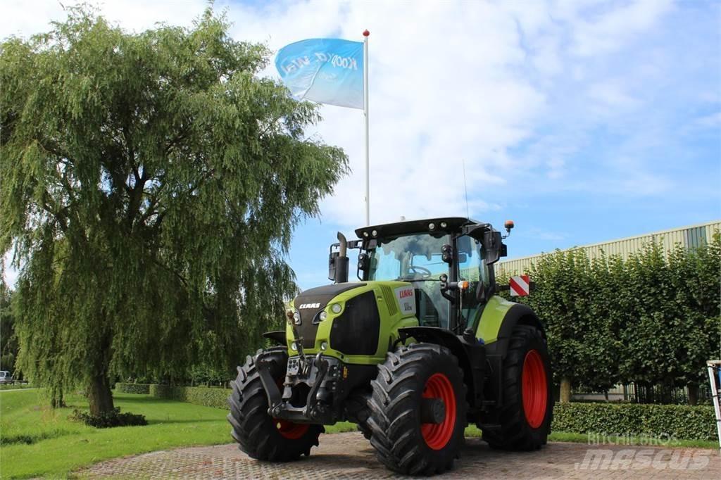 CLAAS Axion 830 Traktoren