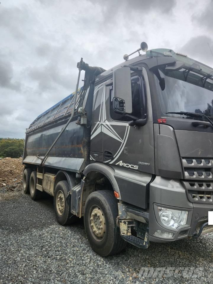 Mercedes-Benz 3951 Minidumper