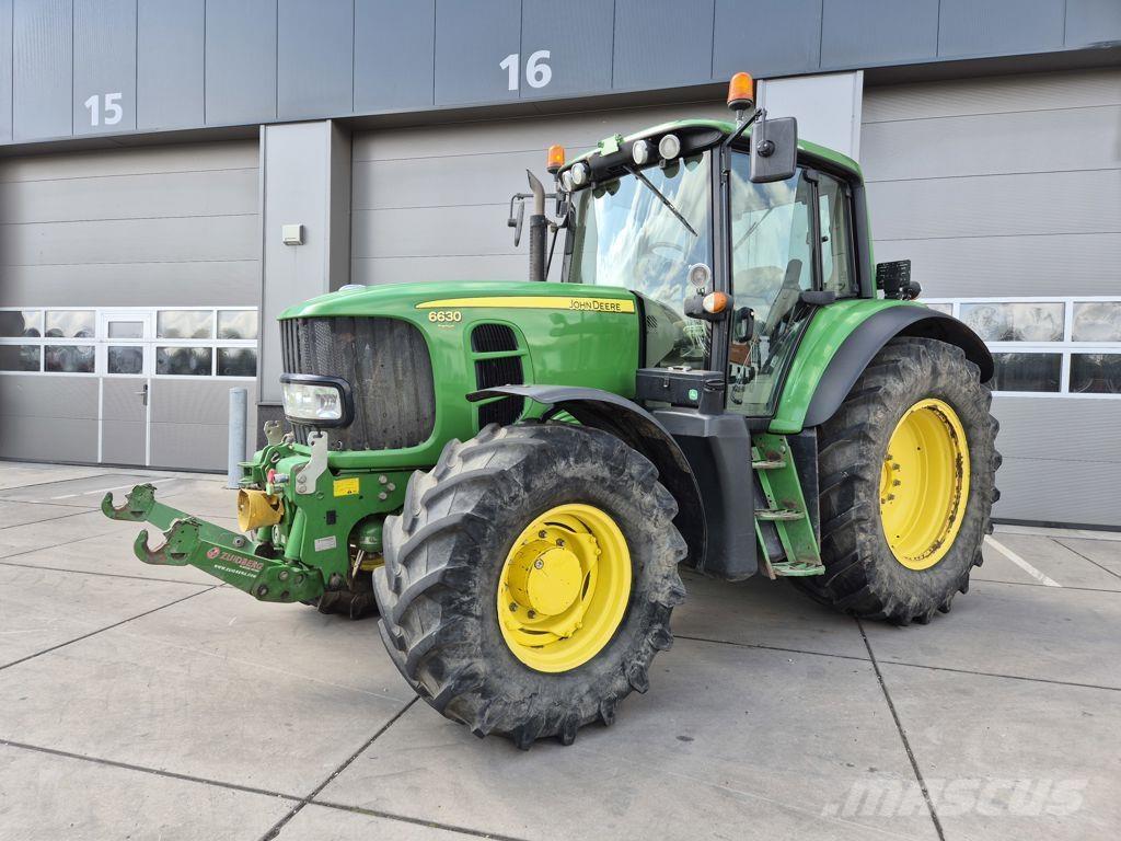 John Deere 6630 Traktoren