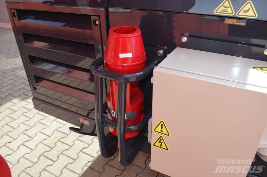 Unic URW-806 Raupenkrane