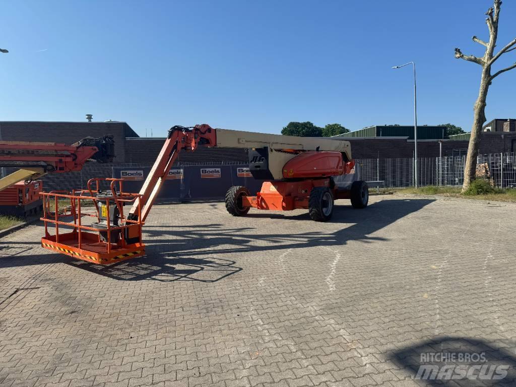 JLG 1250AJPG Gelenkteleskoparbeitsbühnen