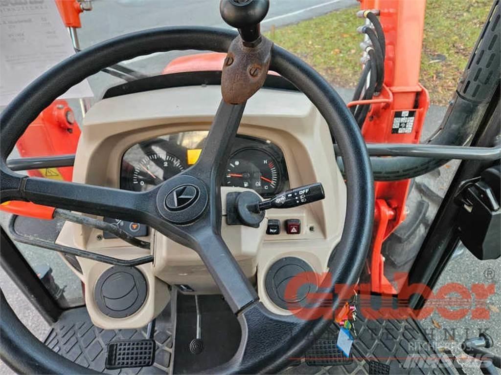 Kubota M6040 Traktoren